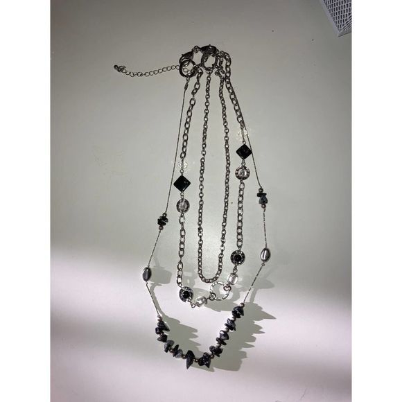 Three-strand necklace! - Picture 2 of 4